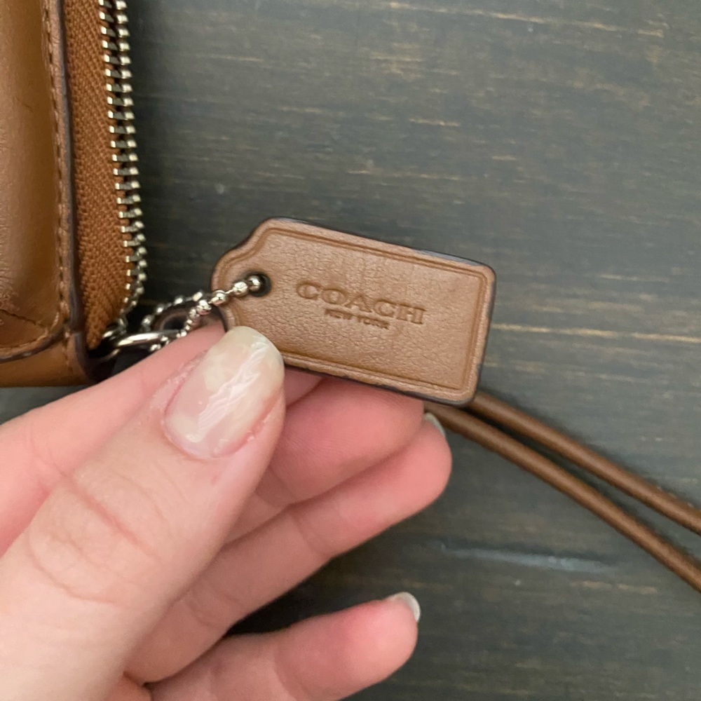 Coach wallet brown leather used - Picture 2 of 6
